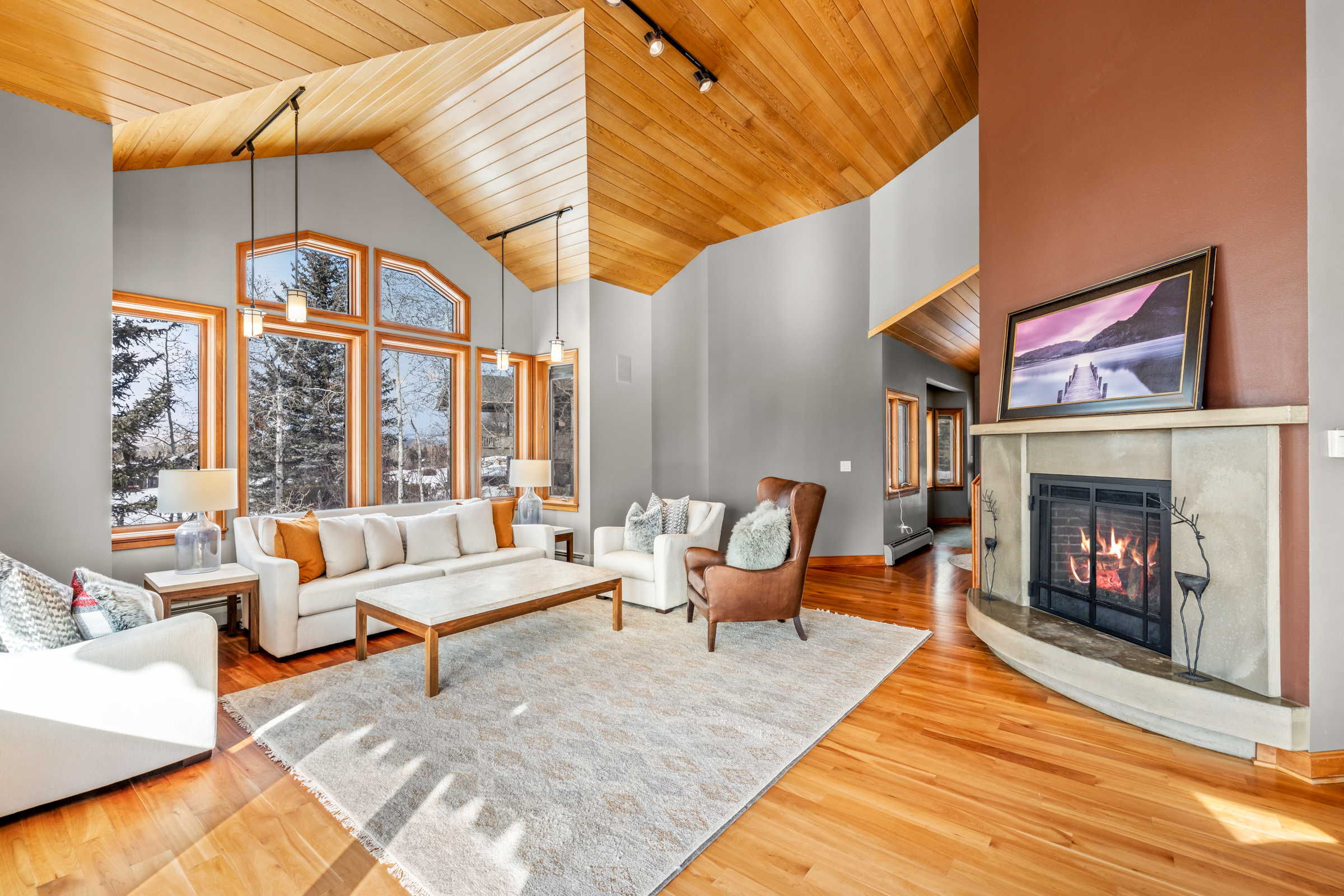  Luxury Rollingstone Fairway Estate - 物件實景