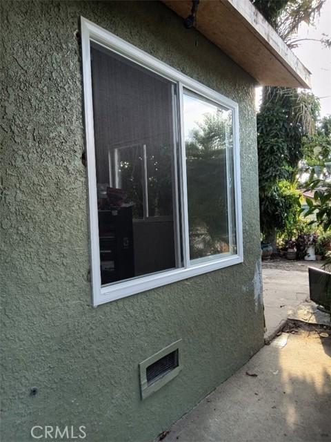 Compton, California, 90222, United States, 4 Bedrooms Bedrooms, ,2 BathroomsBathrooms,Residential,For Sale,1881384