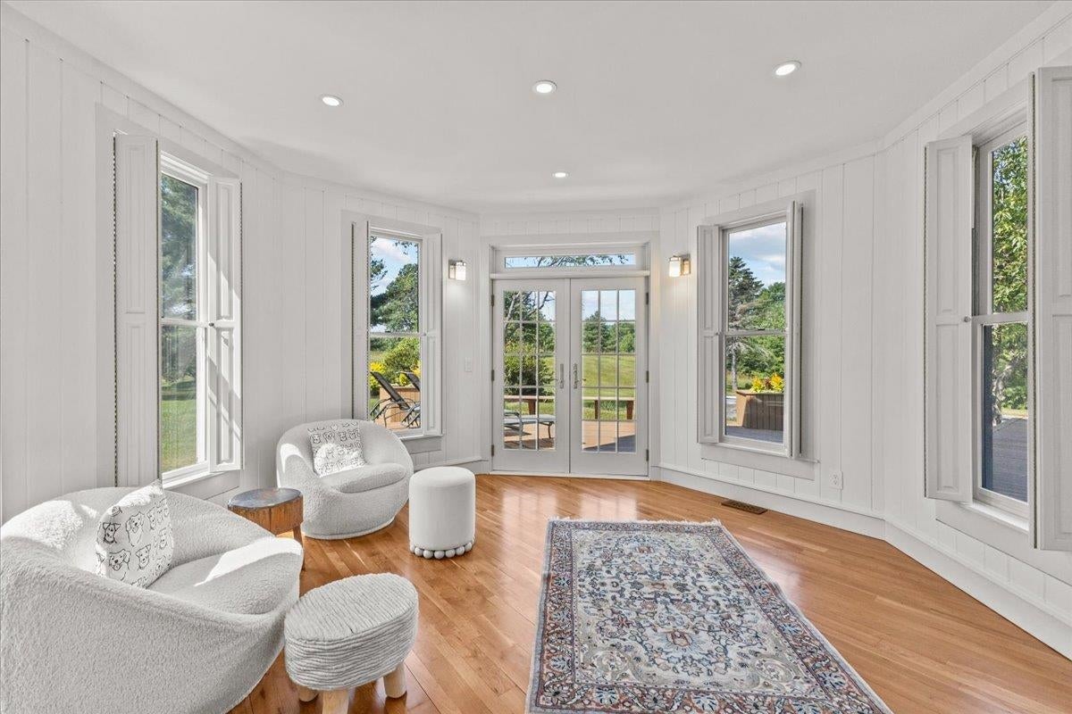 Stowe, Vermont, 05672, United States, 4 Bedrooms Bedrooms, ,3 BathroomsBathrooms,Residential,For Sale,1890997