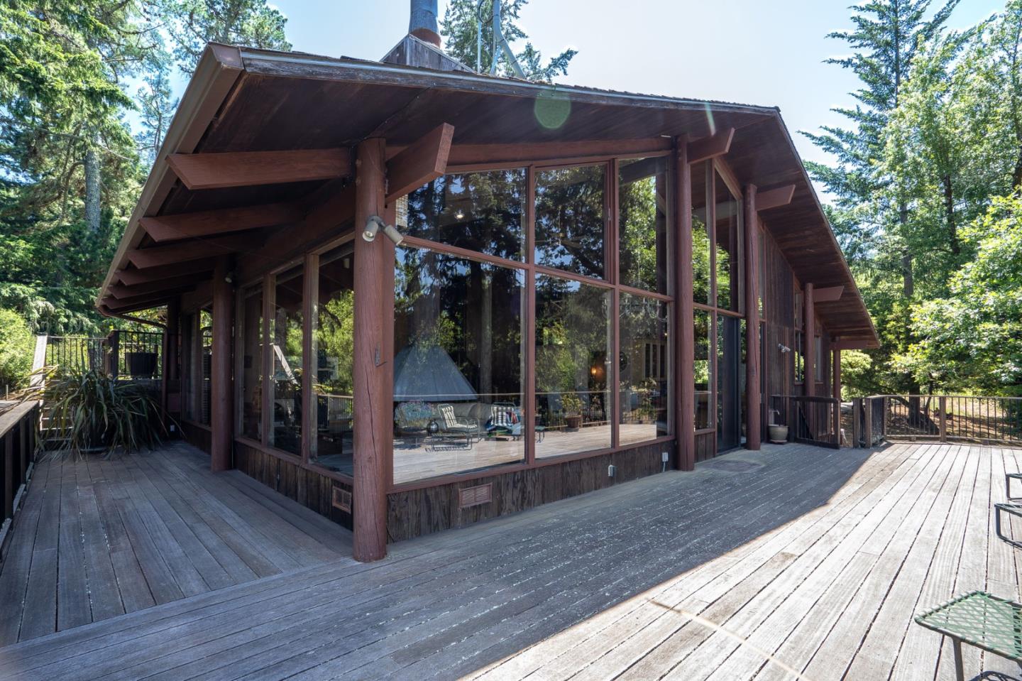 Woodside, California, 94062, United States, 3 Bedrooms Bedrooms, ,4 BathroomsBathrooms,Residential,For Sale,1848969