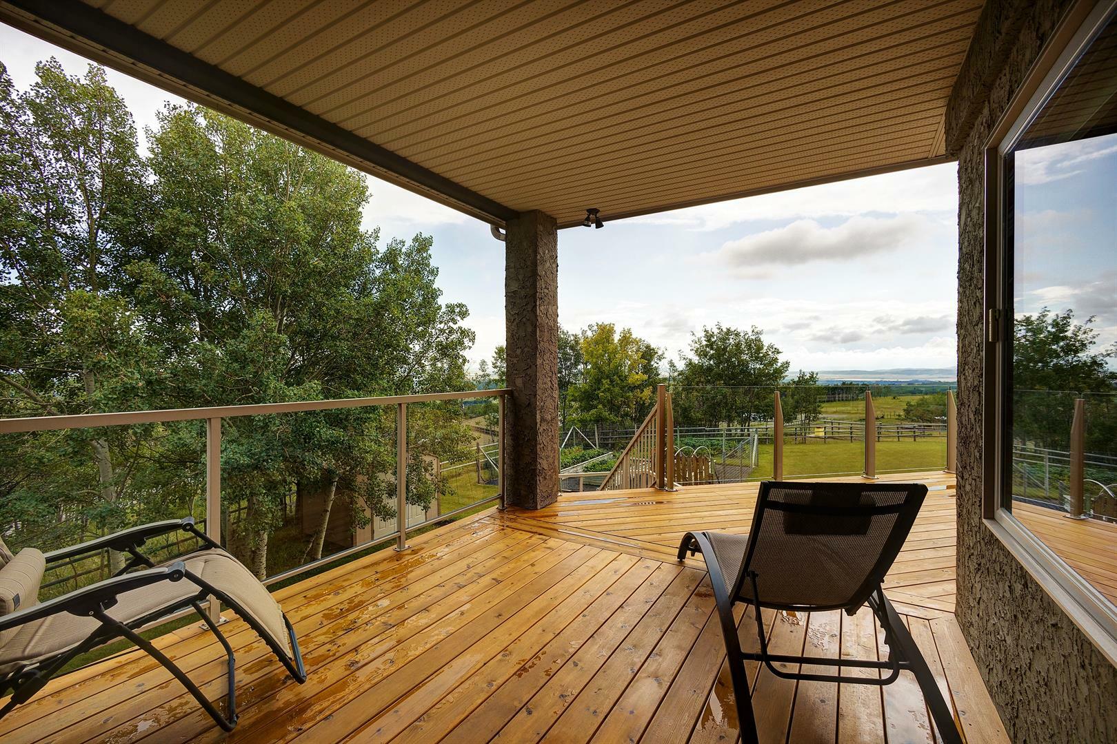 RURAL FOOTHILLS COUNTY, Alberta, T1S 4A9, CA, 3 Bedrooms Bedrooms, ,5 BathroomsBathrooms,Residential,For Sale,1838193