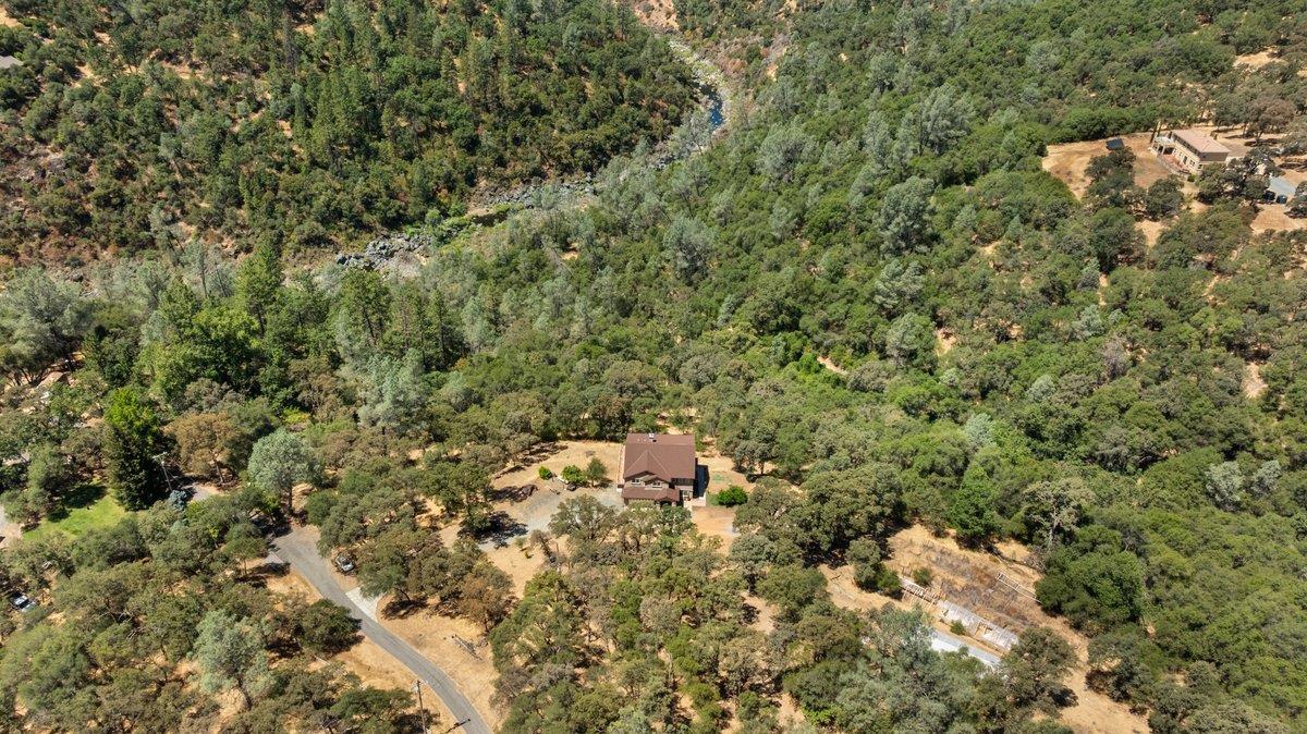 Grass Valley, California, 95949, United States, 4 Bedrooms Bedrooms, ,3 BathroomsBathrooms,Residential,For Sale,1924351