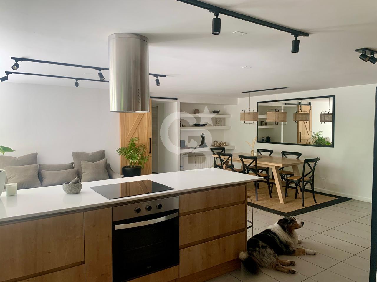 Vitacura, Chile, 3 Bedrooms Bedrooms, ,3 BathroomsBathrooms,Residential,For Sale,1986468