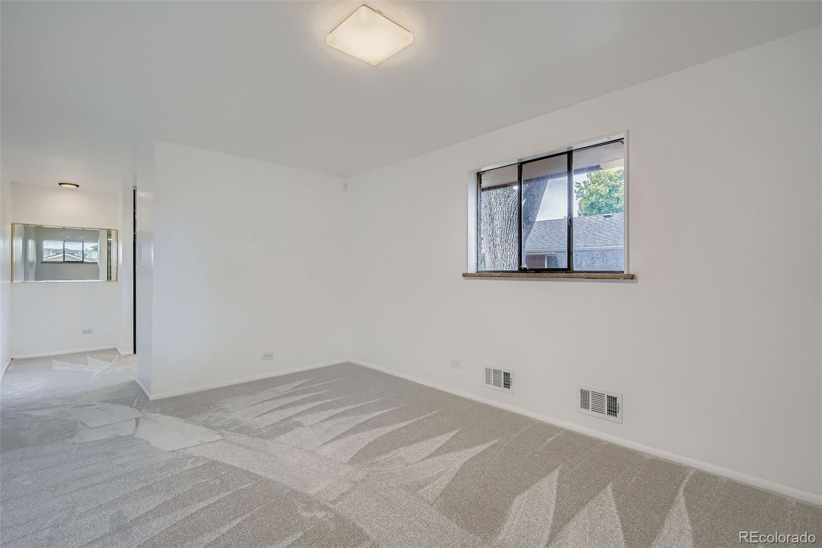 Wheat Ridge, Colorado, 80033, United States, 4 Bedrooms Bedrooms, ,2 BathroomsBathrooms,Residential,For Sale,1906302