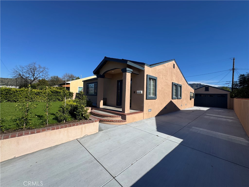 Burbank, California, 91504, United States, 3 Bedrooms Bedrooms, ,Residential,For Sale,2010360