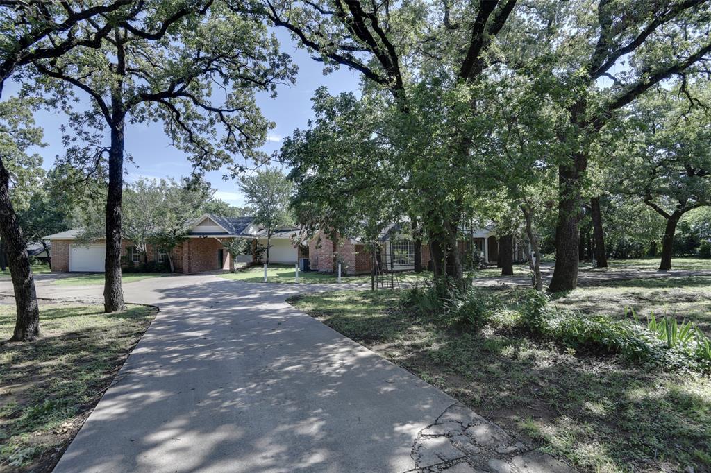 Arlington, Texas, 76015, United States, 4 Bedrooms Bedrooms, ,3 BathroomsBathrooms,Residential,For Sale,1984370
