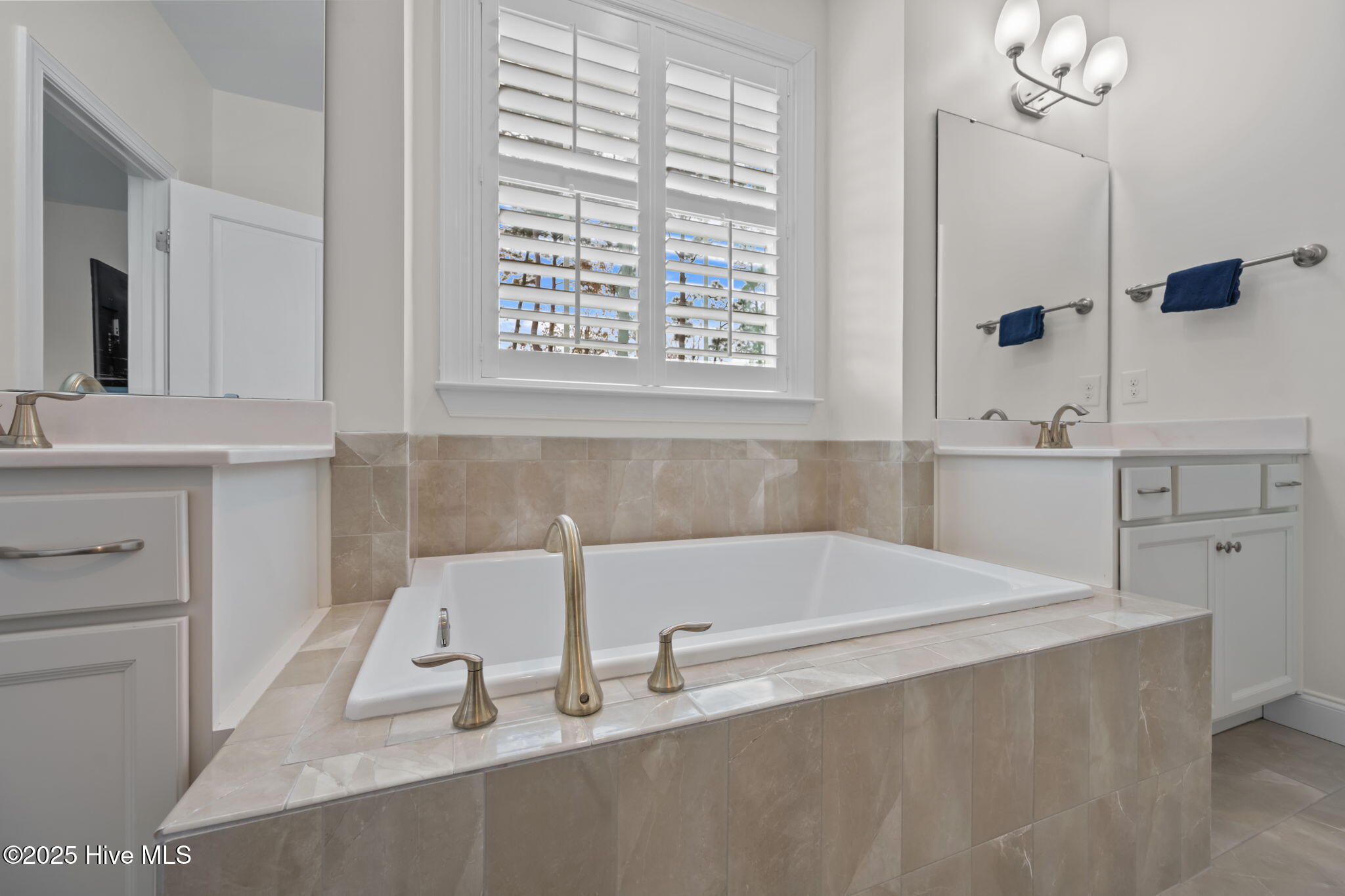 Hampstead, North Carolina, 28443, United States, 4 Bedrooms Bedrooms, ,4 BathroomsBathrooms,Residential,For Sale,2005834