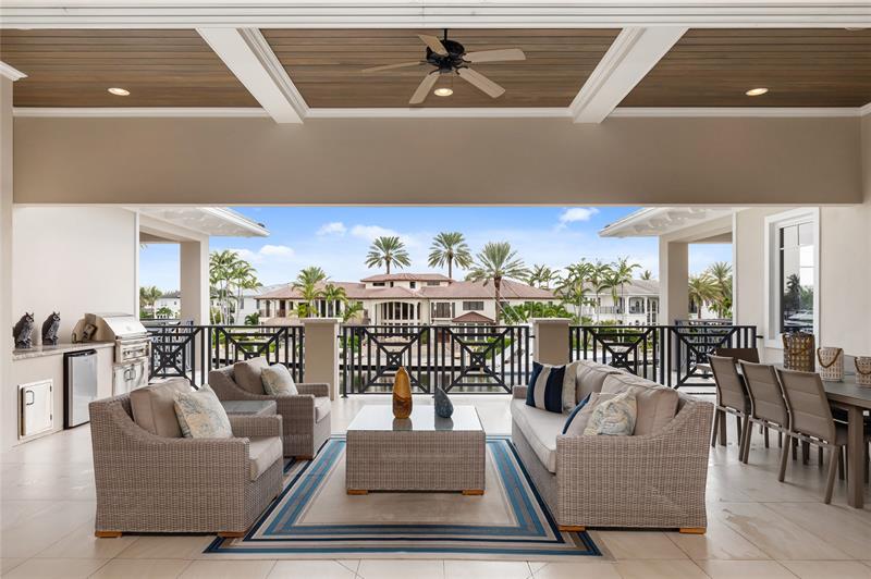 Lighthouse Point, Florida, 33064, United States, 7 Bedrooms Bedrooms, ,9 BathroomsBathrooms,Residential,For Sale,1949453
