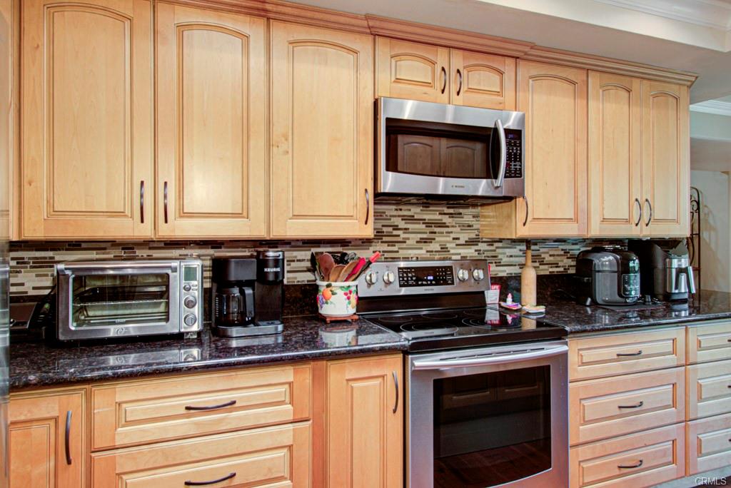 Laguna Woods, California, 92637, United States, 2 Bedrooms Bedrooms, ,Residential,For Sale,1880064