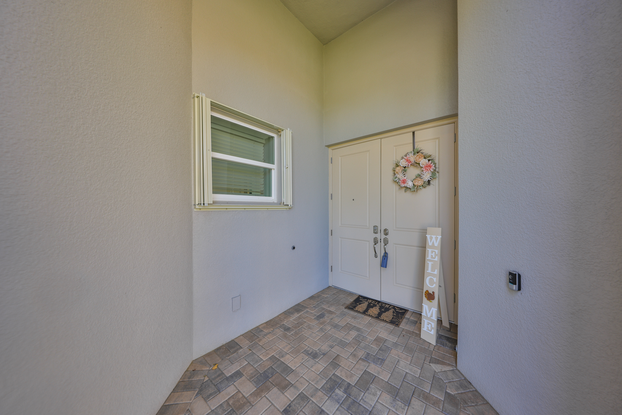 Wimauma, Florida, 33598, United States, 3 Bedrooms Bedrooms, ,3 BathroomsBathrooms,Residential,For Sale,1989865