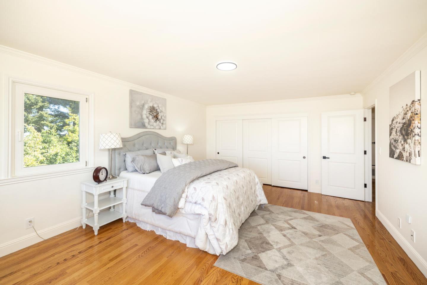 Hillsborough, California, 94010, United States, 5 Bedrooms Bedrooms, ,5 BathroomsBathrooms,Residential,For Sale,1940320