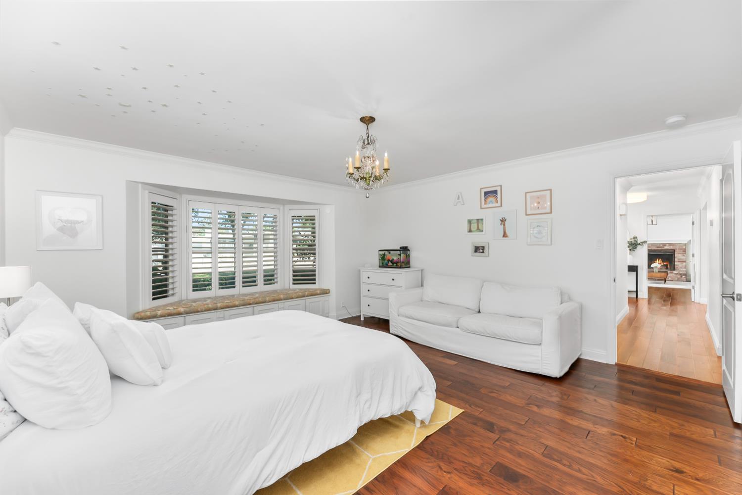 Sacramento, California, 95864, United States, 4 Bedrooms Bedrooms, ,3 BathroomsBathrooms,Residential,For Sale,1906967