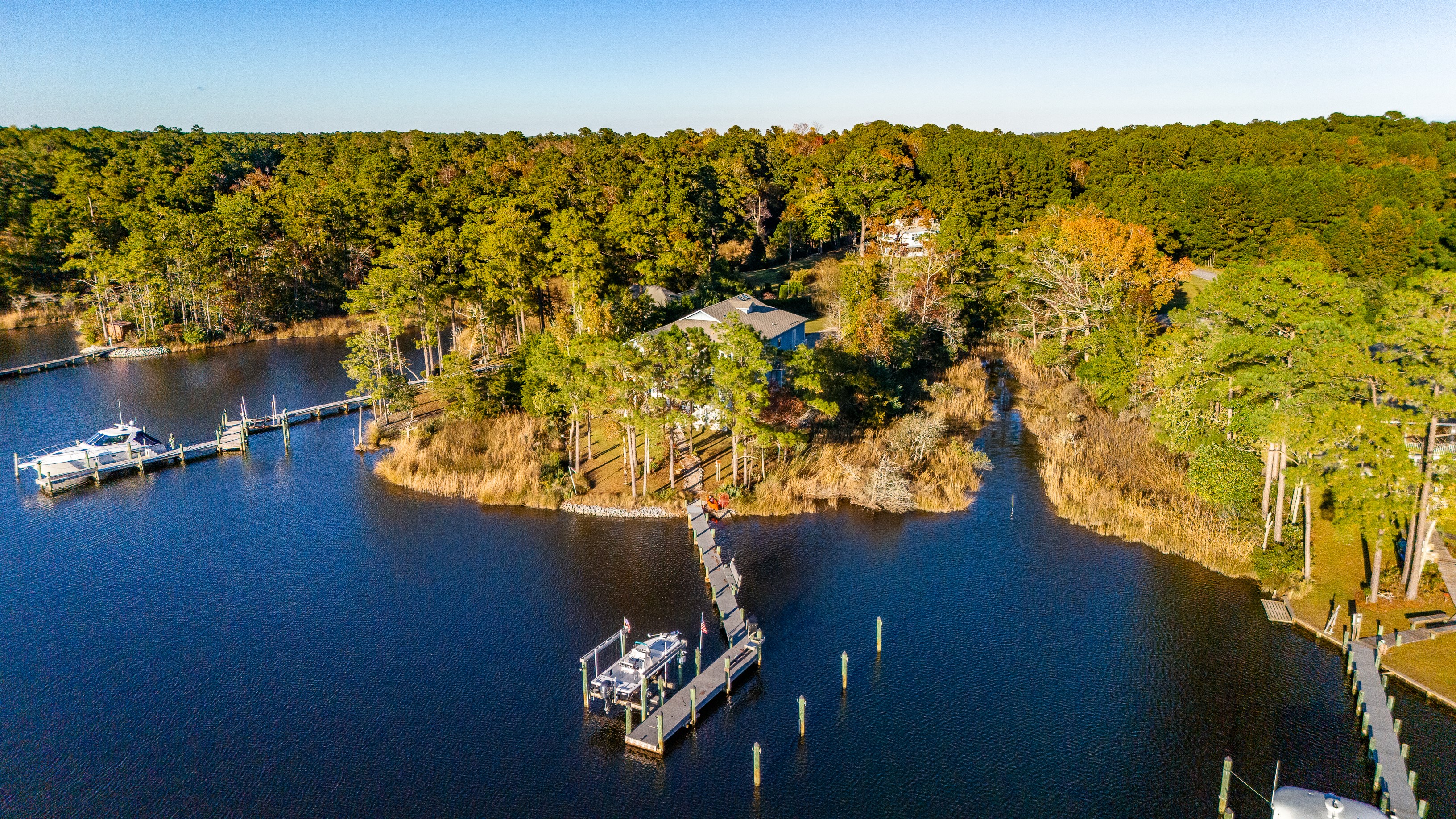 Oriental, North Carolina, 28571, United States, 3 Bedrooms Bedrooms, ,3 BathroomsBathrooms,Residential,For Sale,1985657