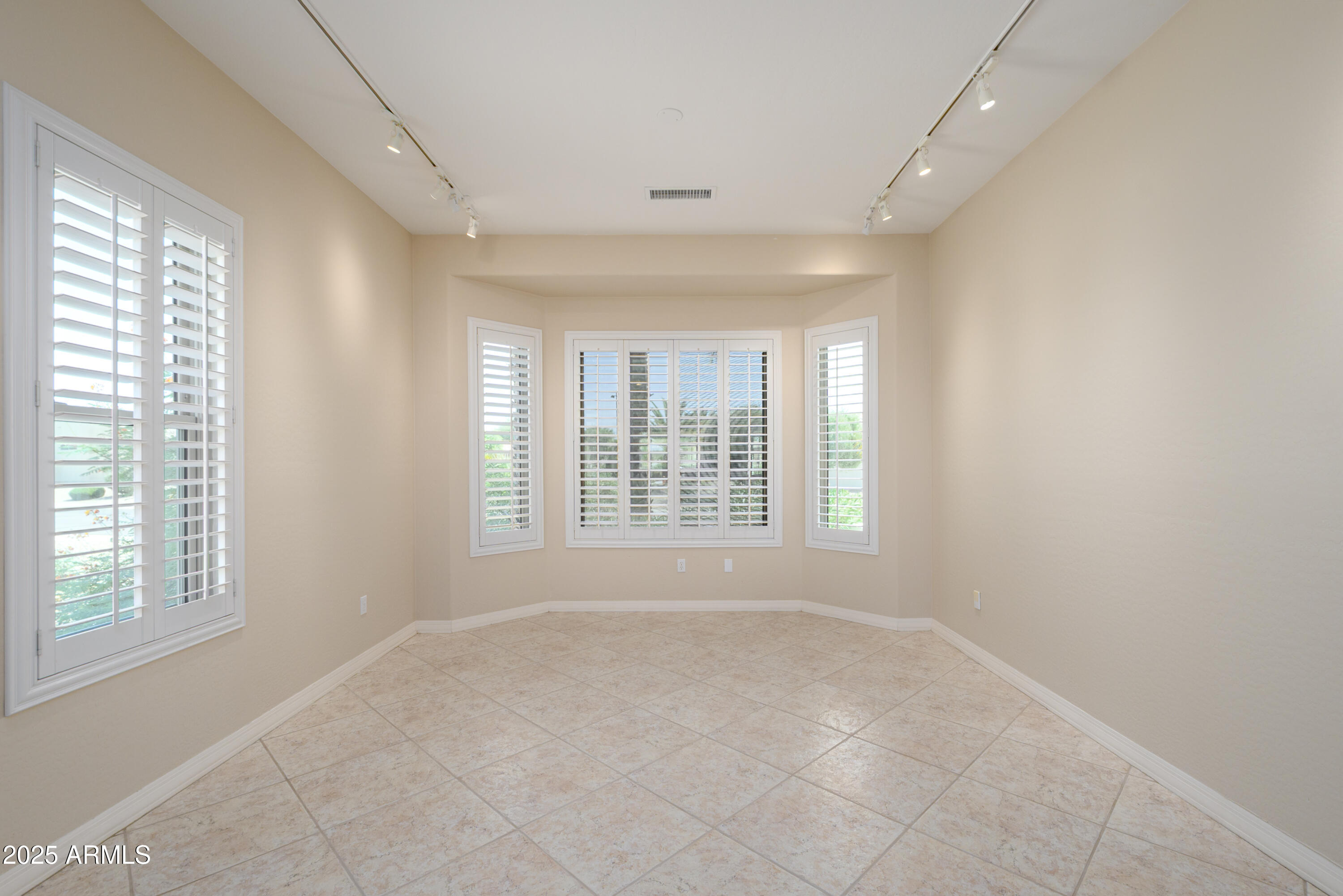 Surprise, Arizona, 85374, United States, 2 Bedrooms Bedrooms, ,Residential,For Sale,1932310