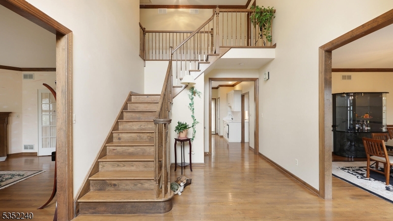 Bridgewater Twp., New Jersey, 07920, United States, 5 Bedrooms Bedrooms, ,4 BathroomsBathrooms,Residential,For Sale,1784085