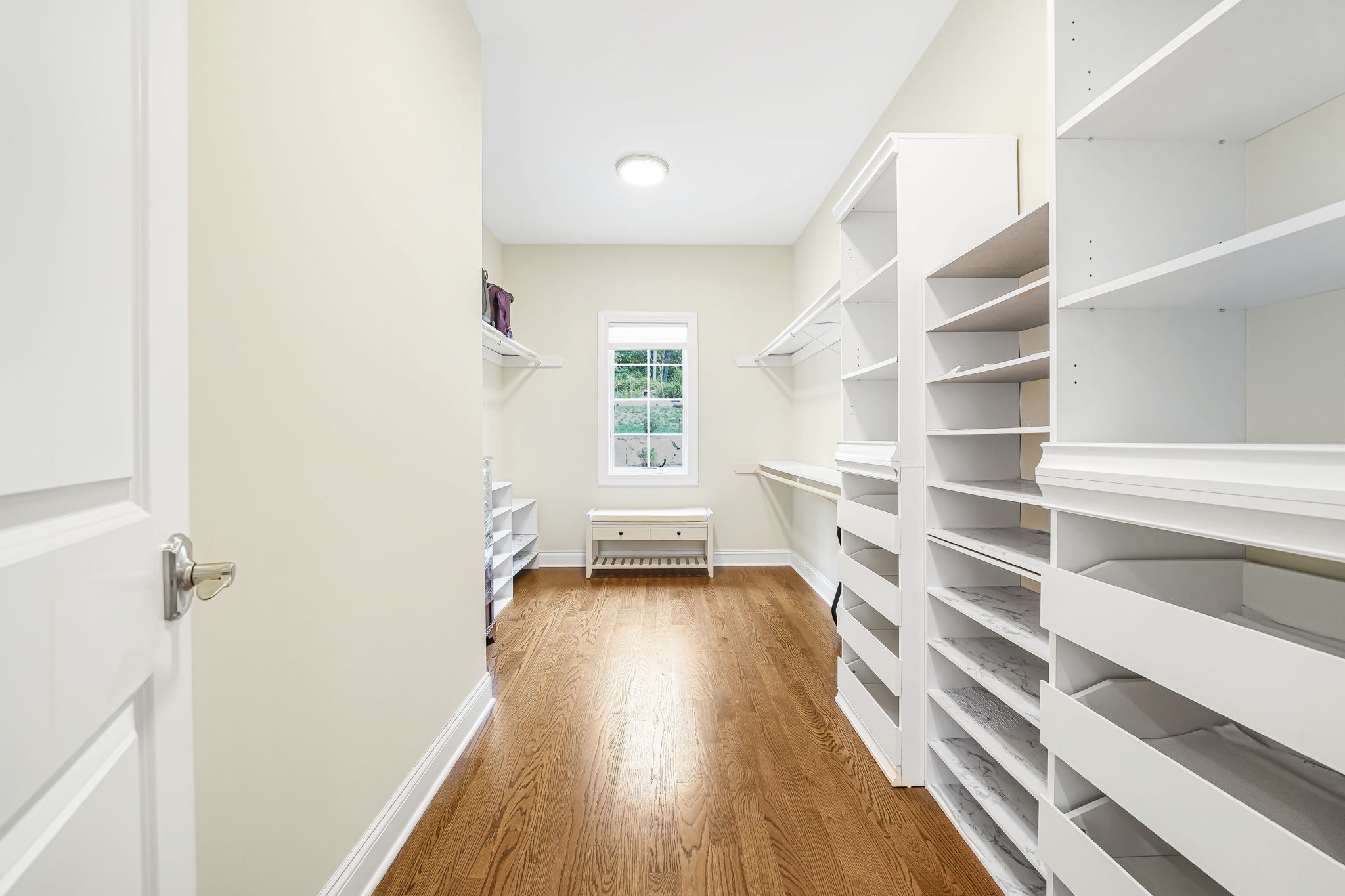 Montville, New Jersey, 07045, United States, 4 Bedrooms Bedrooms, ,4 BathroomsBathrooms,Residential,For Sale,1974923