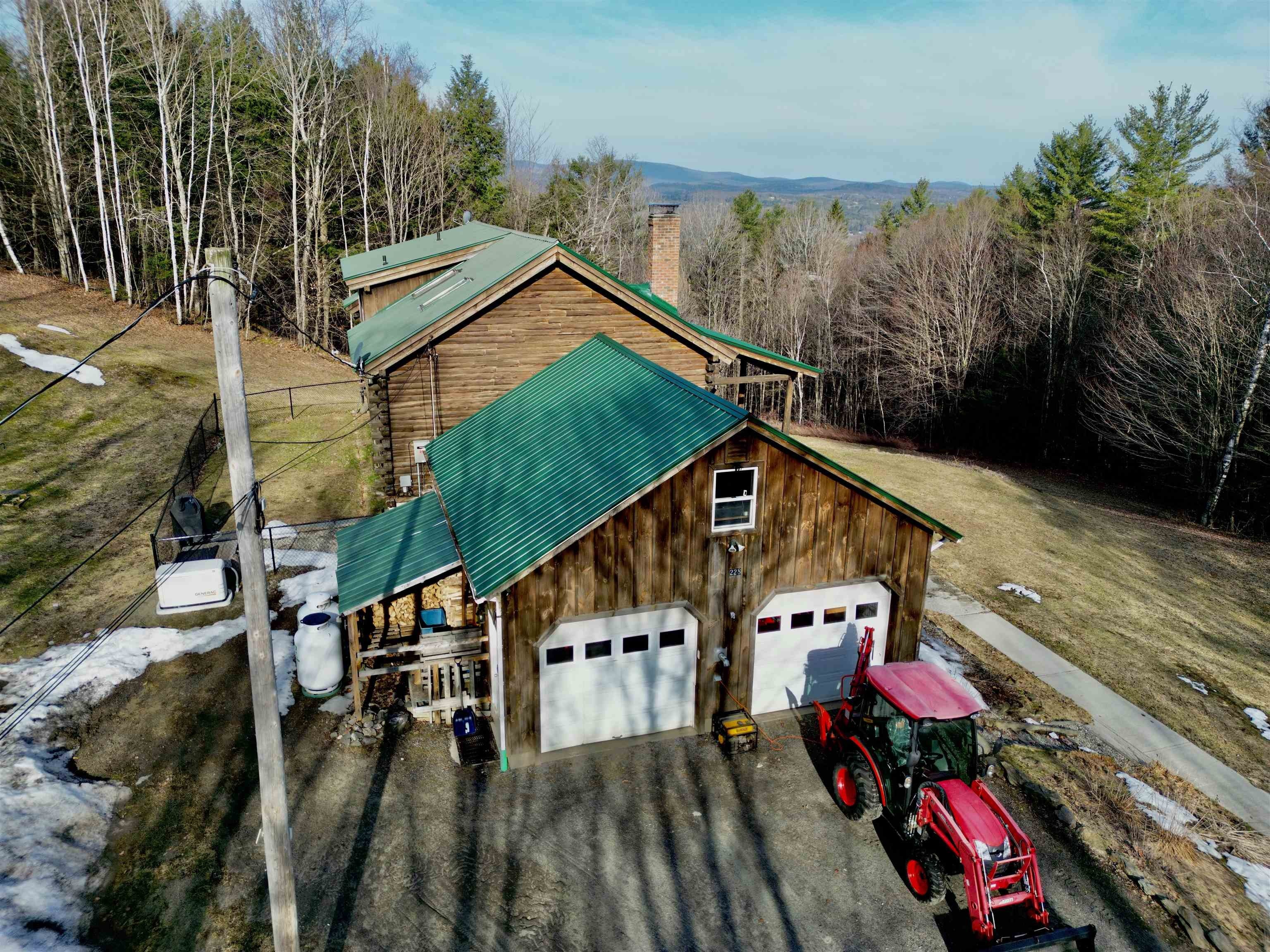 Lyndon, Vermont, 05851, United States, 3 Bedrooms Bedrooms, ,1 BathroomBathrooms,Residential,For Sale,2038381