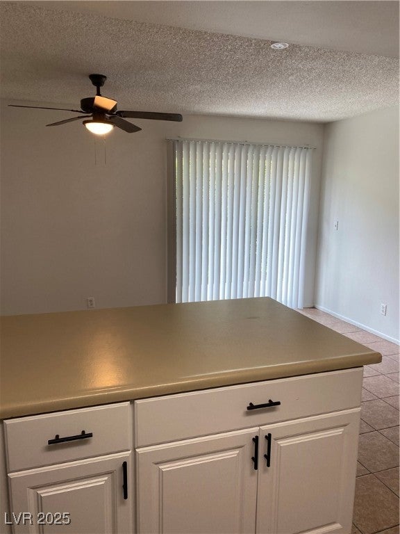 Las Vegas, Nevada, 89121, United States, ,3 BathroomsBathrooms,Residential,For Sale,2000059