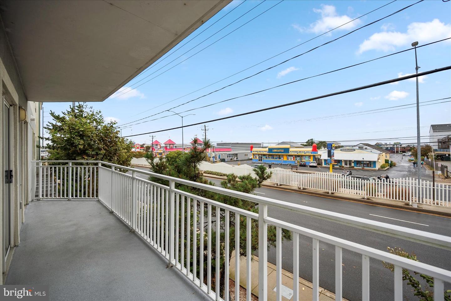 Ocean City, Maryland, 21842, United States, 3 Bedrooms Bedrooms, ,2 BathroomsBathrooms,Residential,For Sale,1947953