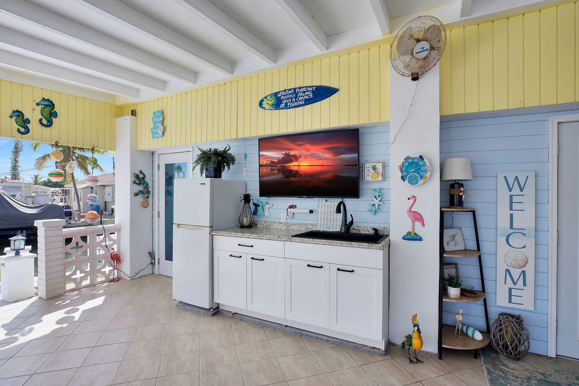MARATHON, Florida, 33050, United States, 2 Bedrooms Bedrooms, ,2 BathroomsBathrooms,Residential,For Sale,1903685