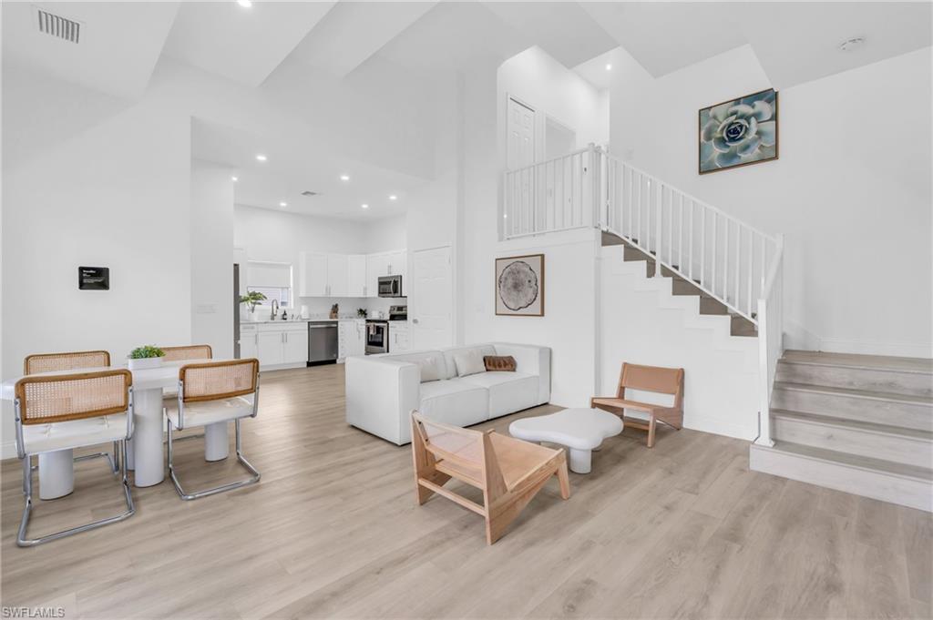 Naples, Florida, 34112, United States, 4 Bedrooms Bedrooms, ,4 BathroomsBathrooms,Residential,For Sale,1687628