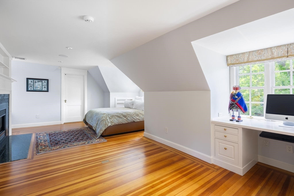 Brookline, Massachusetts, 02445, United States, 6 Bedrooms Bedrooms, ,8 BathroomsBathrooms,Residential,For Sale,1839971