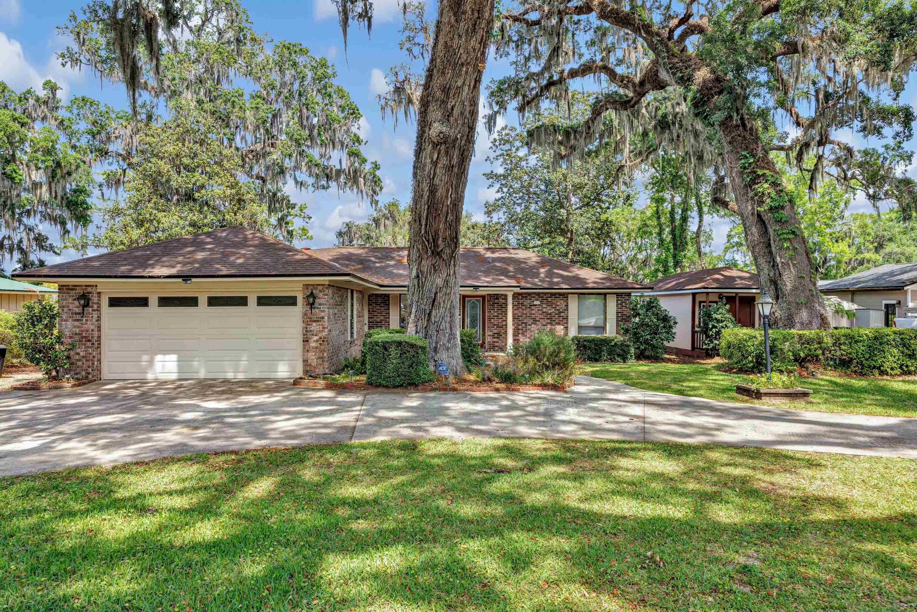 Middleburg, Florida, 32068, United States, 3 Bedrooms Bedrooms, ,3 BathroomsBathrooms,Residential,For Sale,1792980