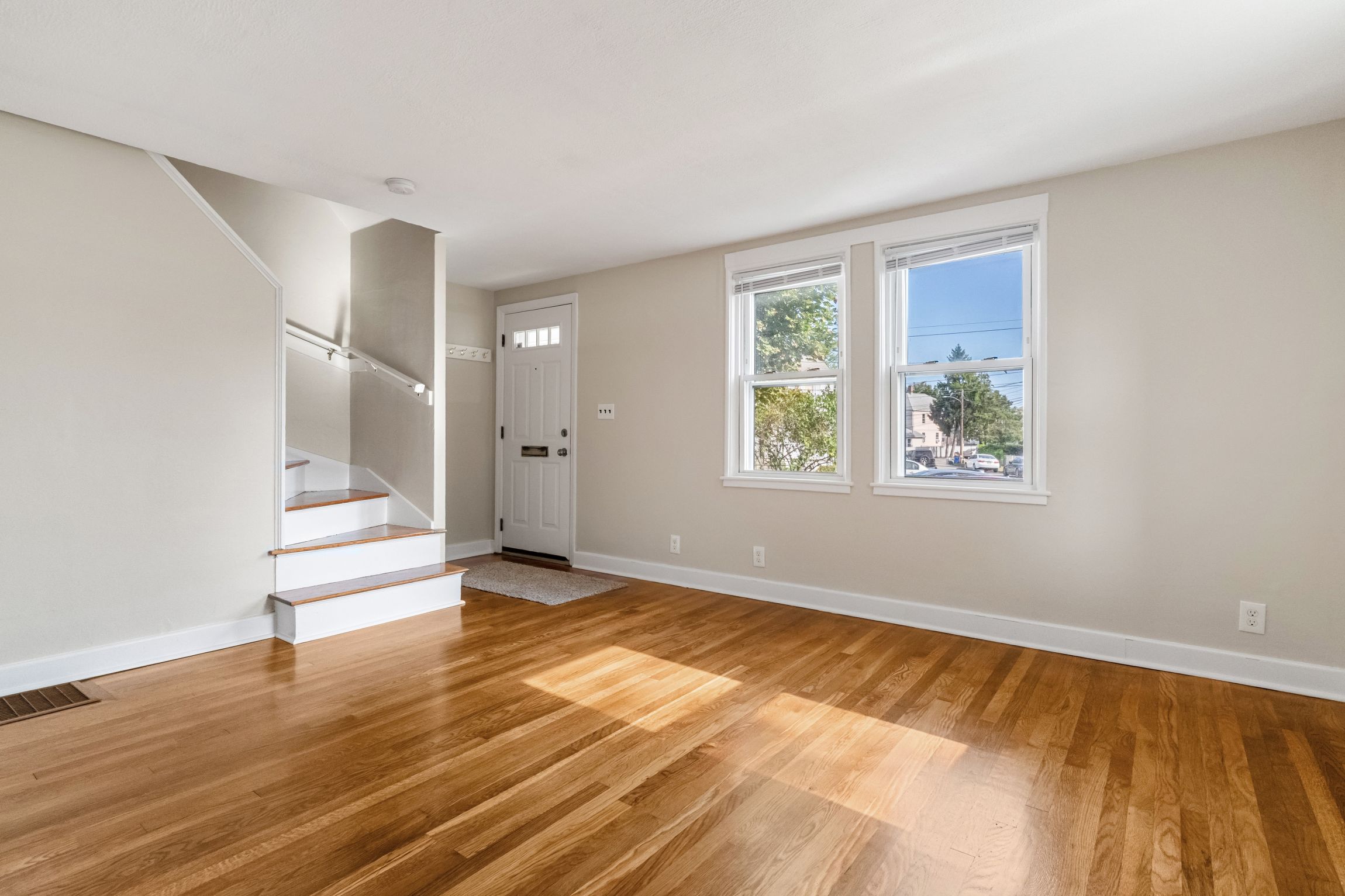  10 Keyes Street - Unit 10, Quincy, MA, 02169 - 物件實景
