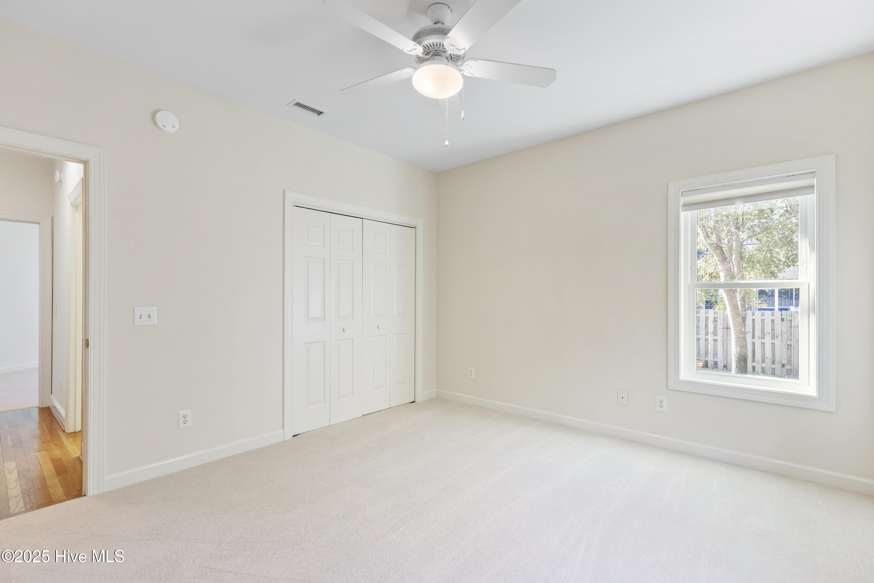 Wilmington, North Carolina, 28409, United States, 4 Bedrooms Bedrooms, ,4 BathroomsBathrooms,Residential,For Sale,1991062