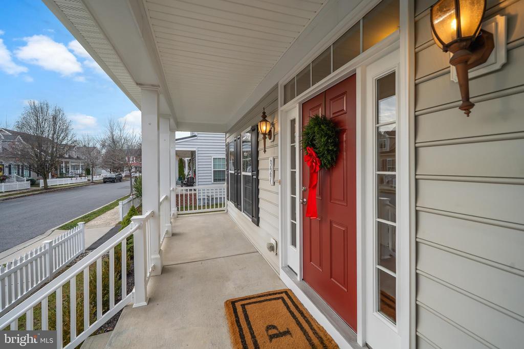 Milton, Delaware, 19968, United States, 4 Bedrooms Bedrooms, ,4 BathroomsBathrooms,Residential,For Sale,1999032