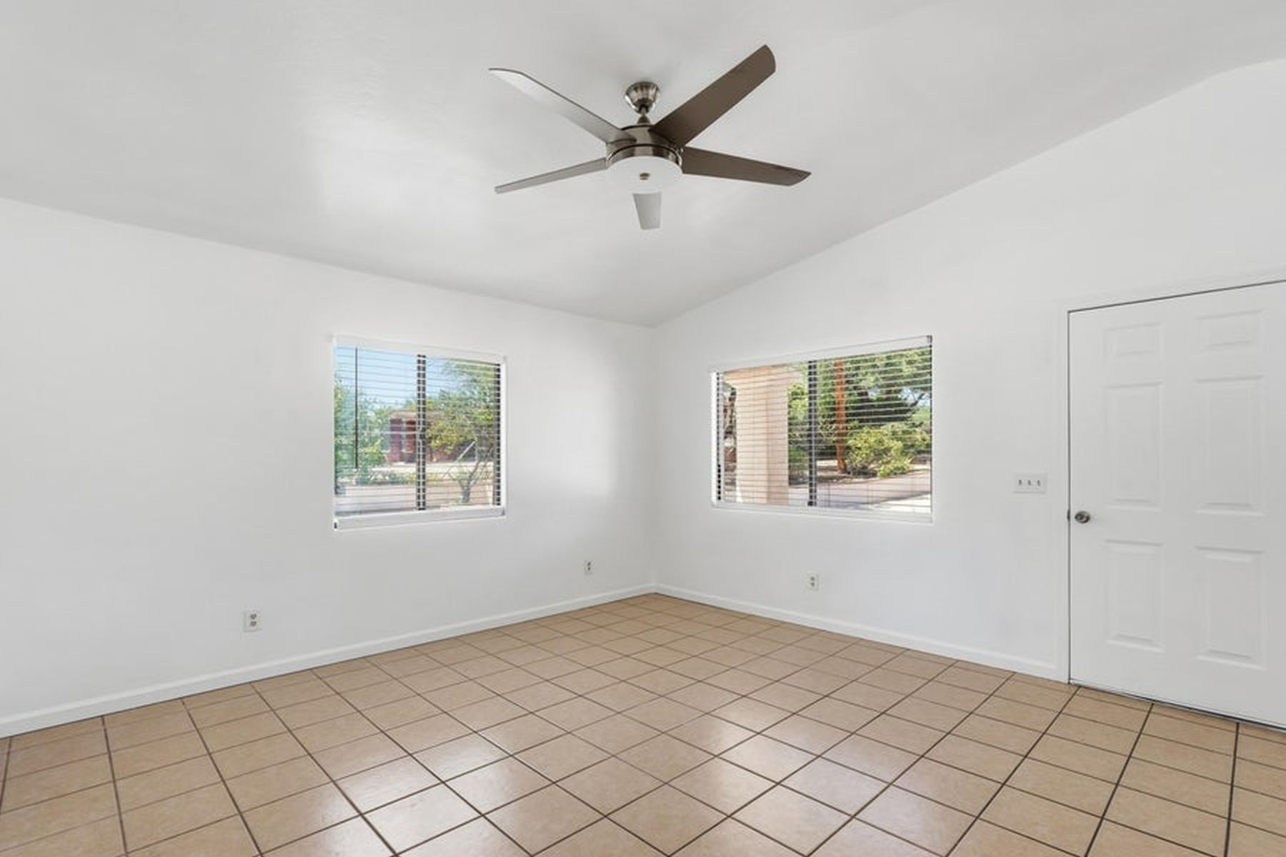  983 Matas Court ¦ Rio Rico, AZ - 物件實景