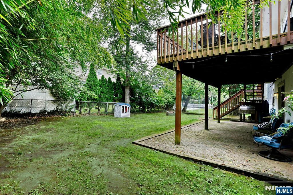 Ramsey, New Jersey, 07446, United States, 4 Bedrooms Bedrooms, ,3 BathroomsBathrooms,Residential,For Sale,1911105