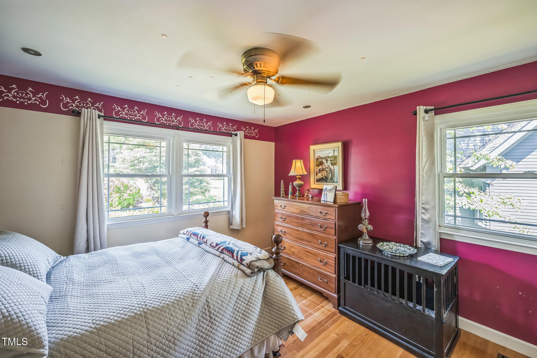 Raleigh, North Carolina, 27609, United States, 3 Bedrooms Bedrooms, ,2 BathroomsBathrooms,Residential,For Sale,1826657