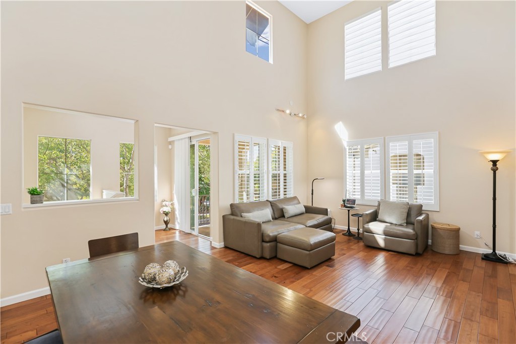 Irvine, California, 92602, United States, 3 Bedrooms Bedrooms, ,2 BathroomsBathrooms,Residential,For Sale,1992045