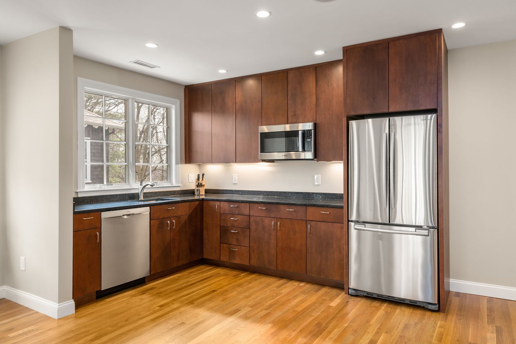  16 York Terrace, Brookline, MA, 02446 - 物件實景
