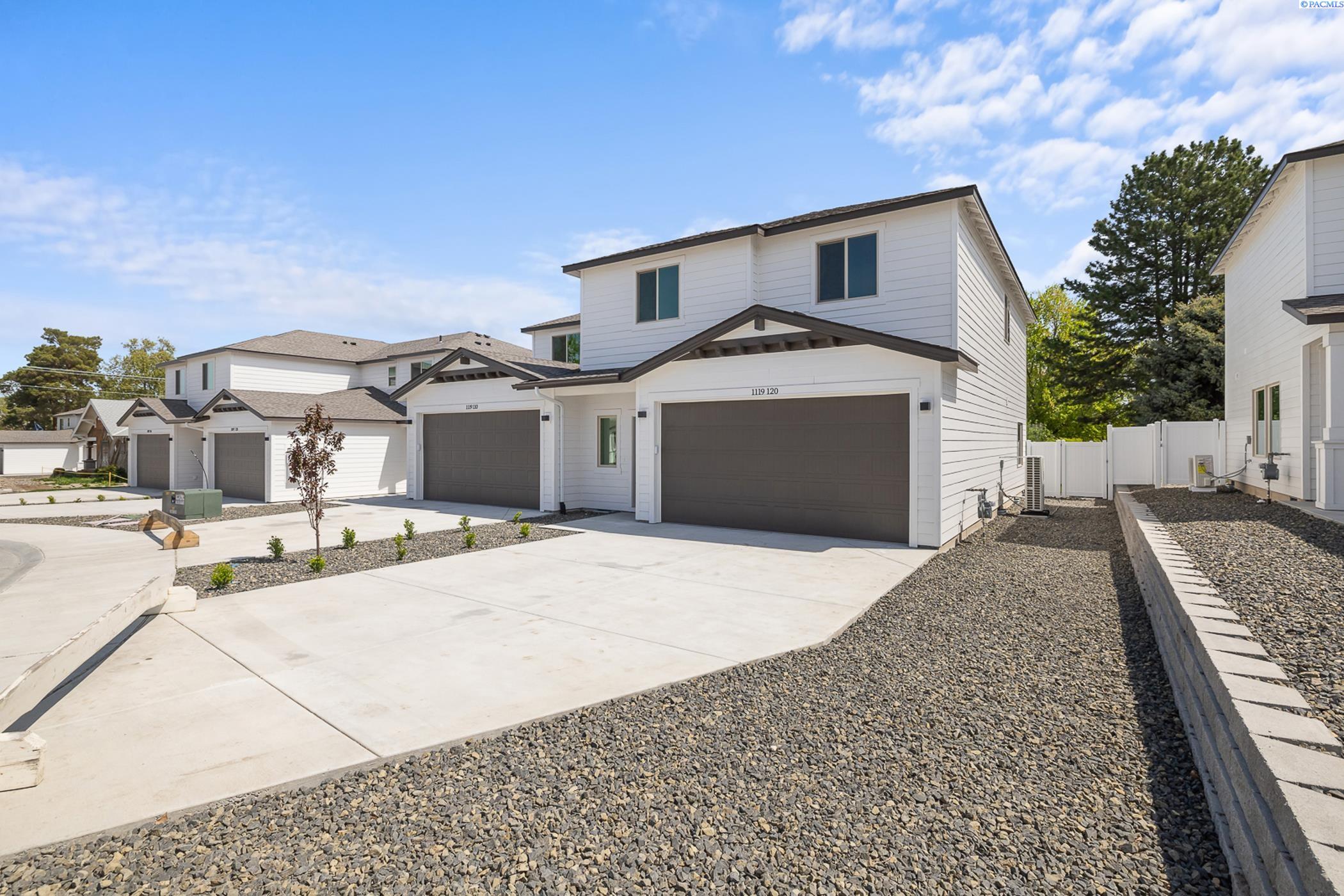 Kennewick, Washington, 99337, United States, 7 Bedrooms Bedrooms, ,Residential,For Sale,1793347
