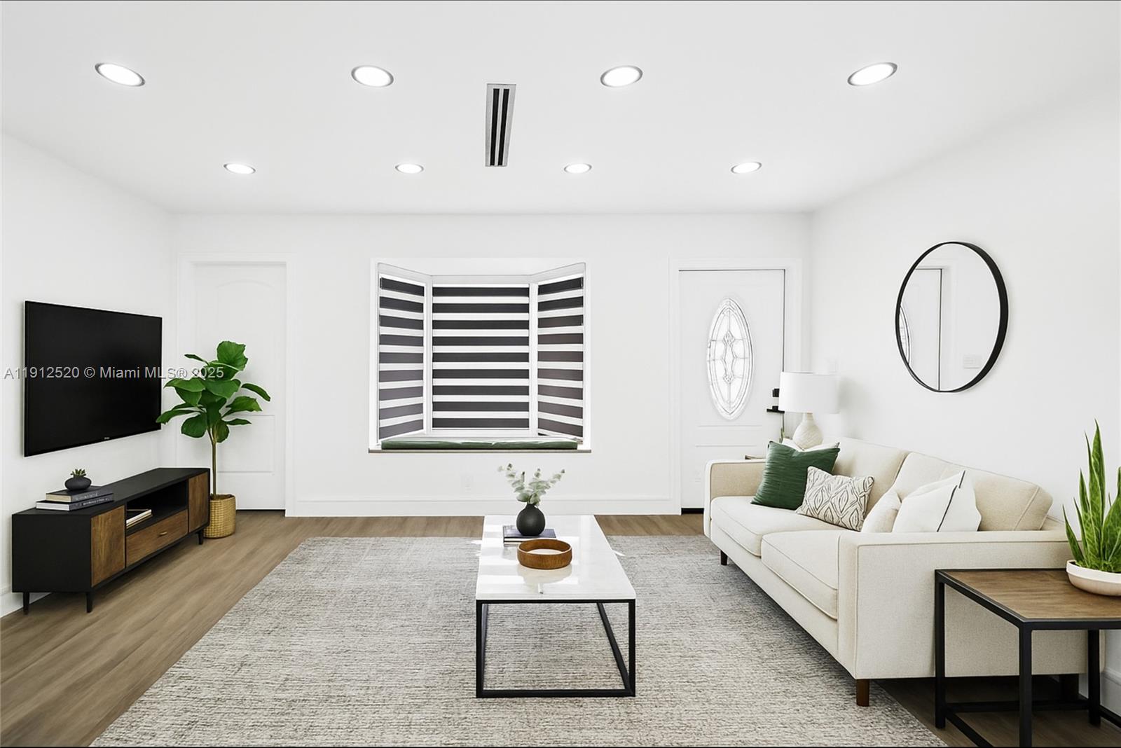 Margate, Florida, 33063, United States, 4 Bedrooms Bedrooms, ,2 BathroomsBathrooms,Residential,For Sale,1990228