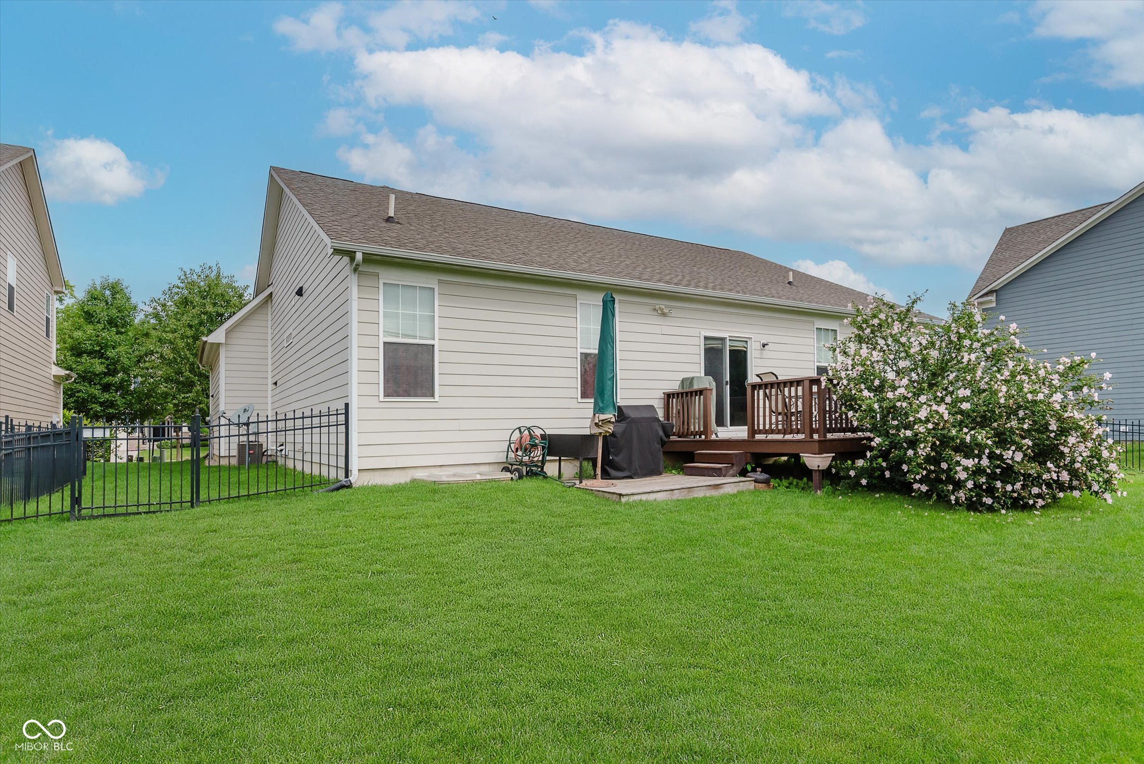 Danville, Indiana, 46122, United States, 4 Bedrooms Bedrooms, ,4 BathroomsBathrooms,Residential,For Sale,1899763