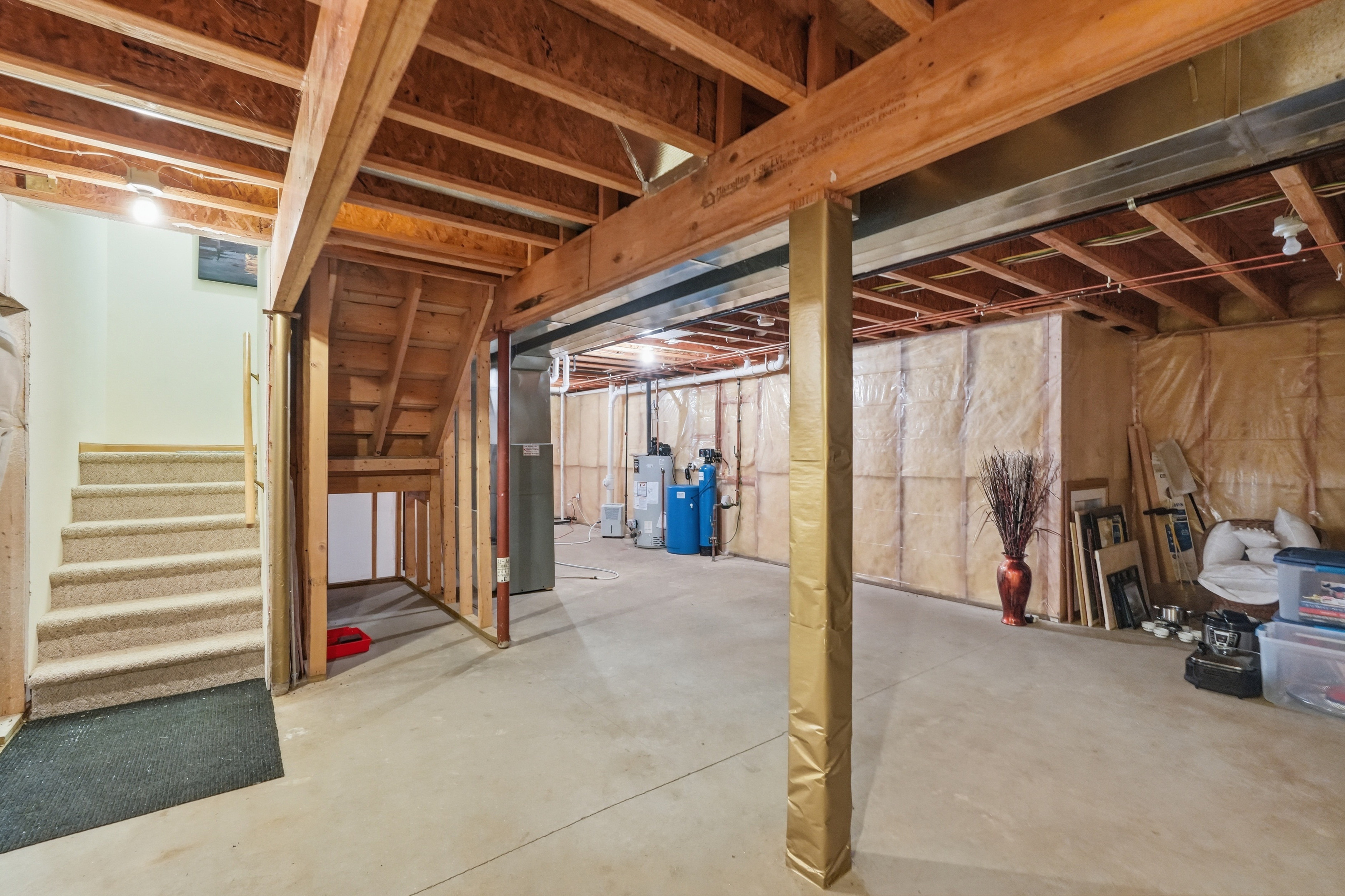 Custom Home in Serene Location - 物件實景