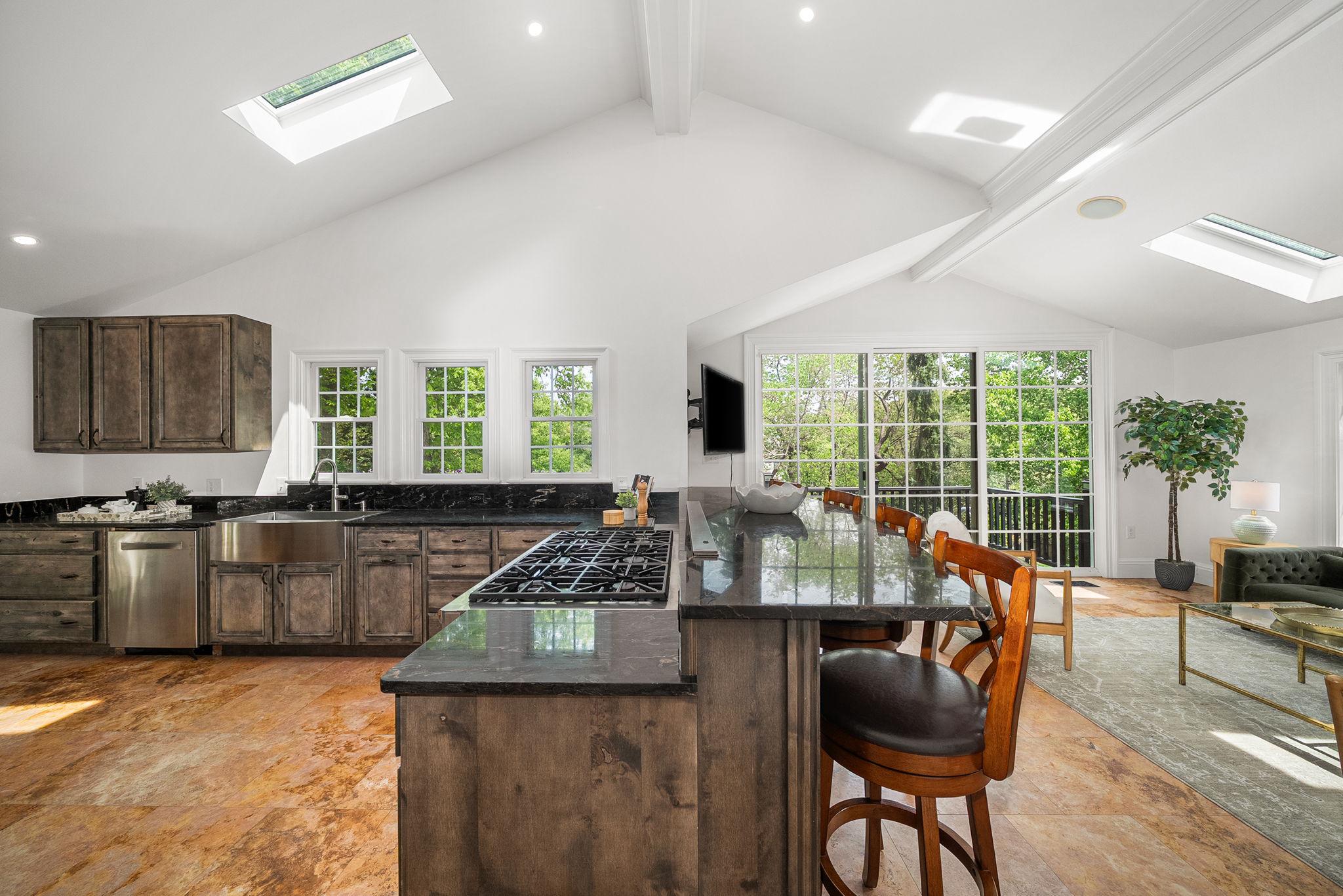  1211 Janneys Lane, Alexandria, VA, 22302 - 物件實景