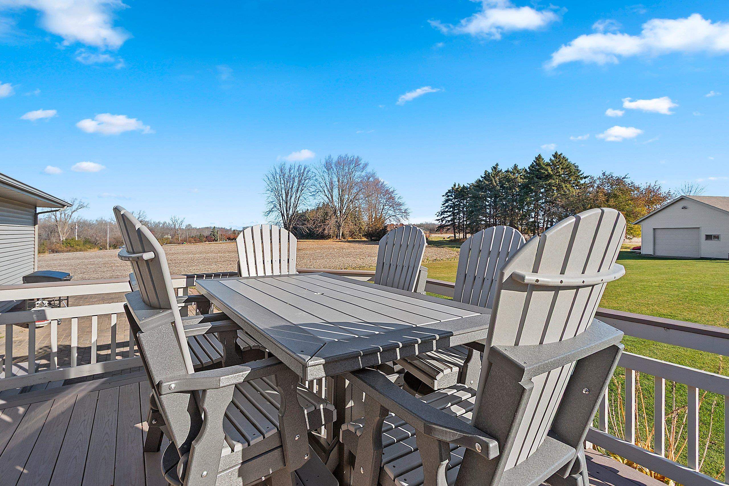 GREEN BAY, Wisconsin, 54311, United States, 4 Bedrooms Bedrooms, ,4 BathroomsBathrooms,Residential,For Sale,1991050