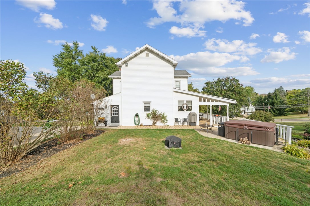 North Huntingdon, Pennsylvania, 15642, United States, 3 Bedrooms Bedrooms, ,3 BathroomsBathrooms,Residential,For Sale,1981401