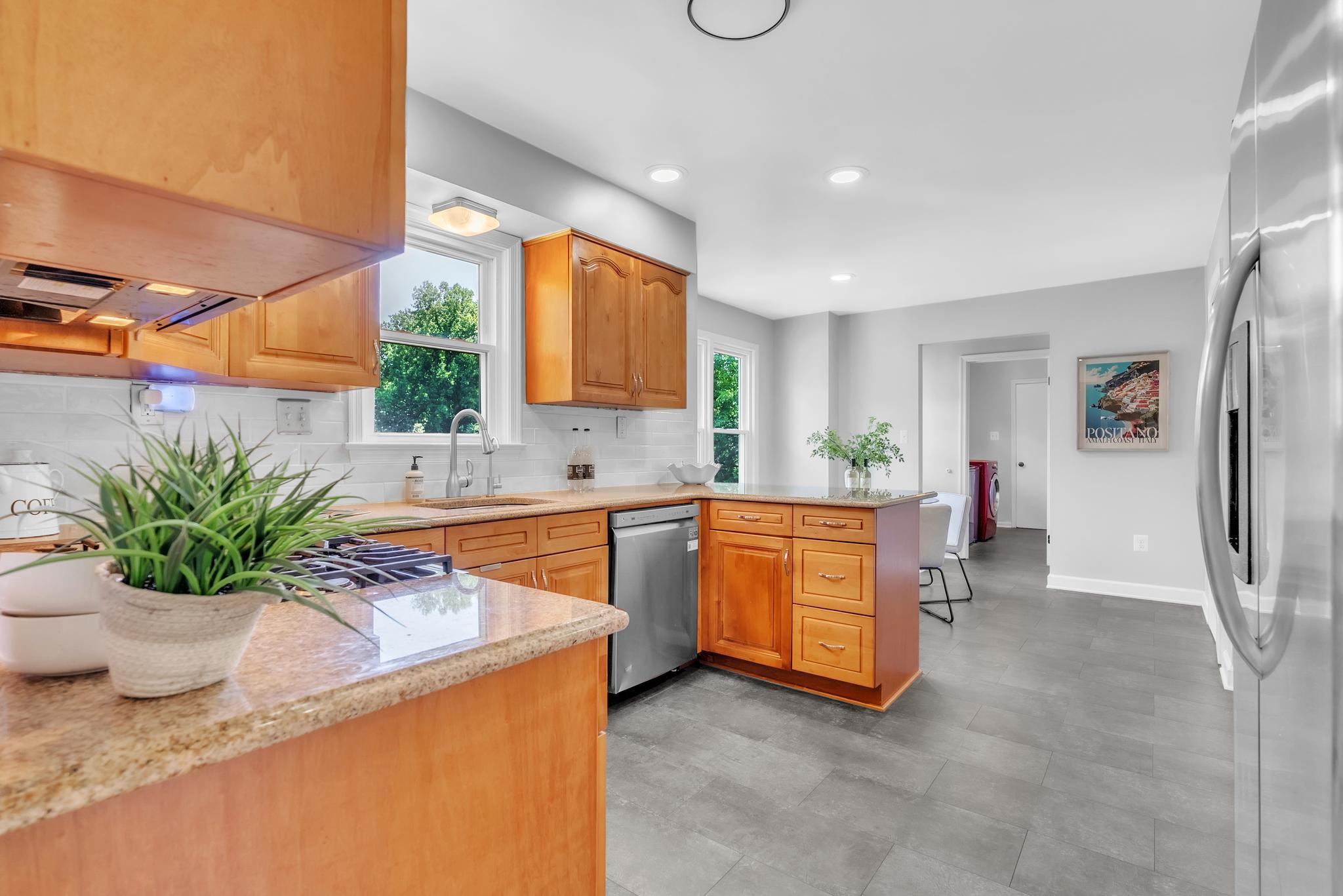  8231 Inverness Hollow Terrace, Potomac, MD, 20854 - 物件實景