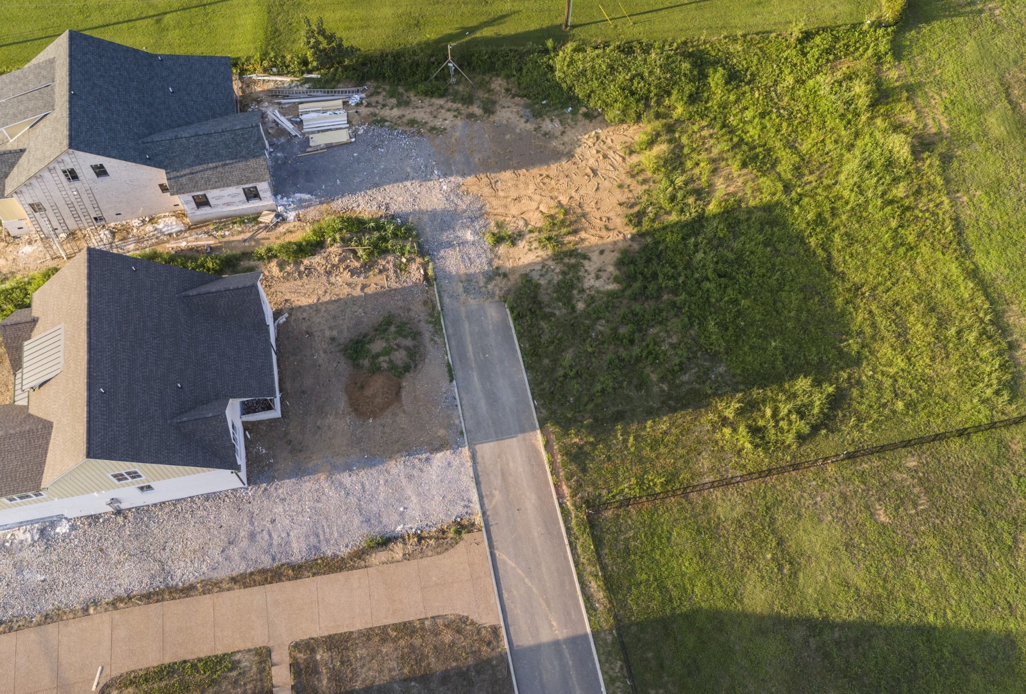 Lebanon, Tennessee, 37087, United States, 4 Bedrooms Bedrooms, ,3 BathroomsBathrooms,Residential,For Sale,1989389