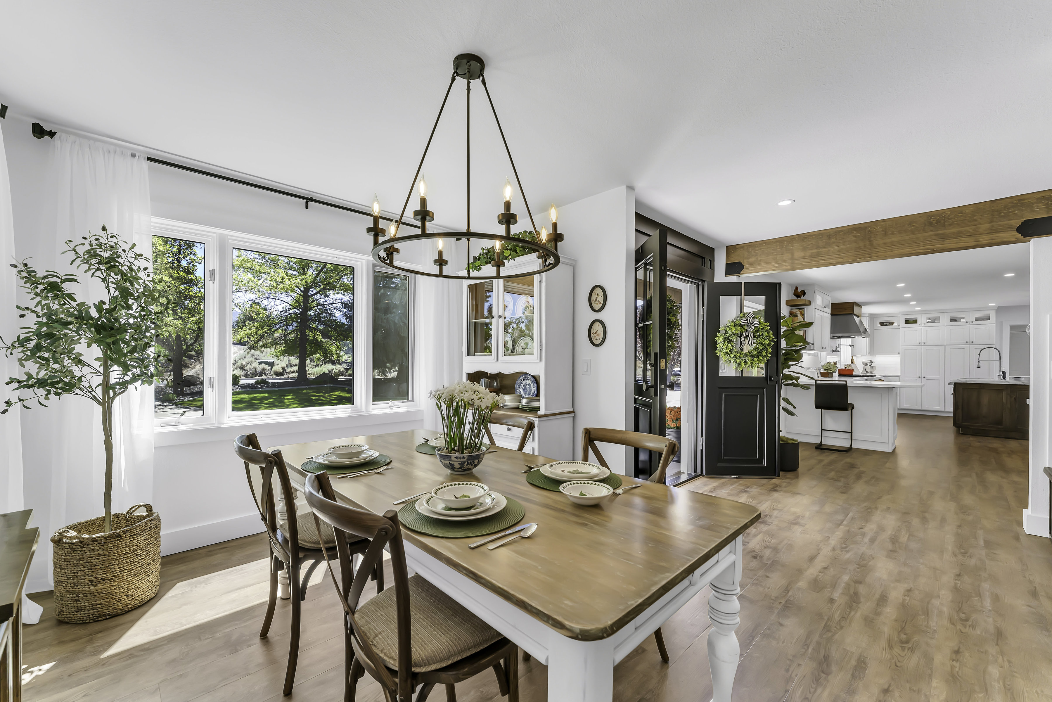  Expansive South West Luxury Ranch Style Estate with RV Garage & In-Law Quarters - 物件實景