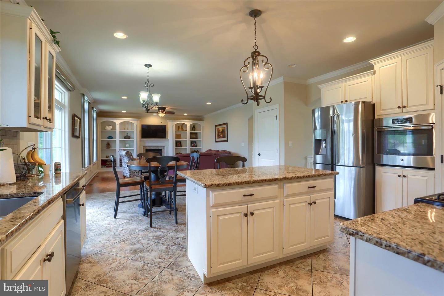 Mechanicsburg, Pennsylvania, 17050, United States, 5 Bedrooms Bedrooms, ,5 BathroomsBathrooms,Residential,For Sale,1910880
