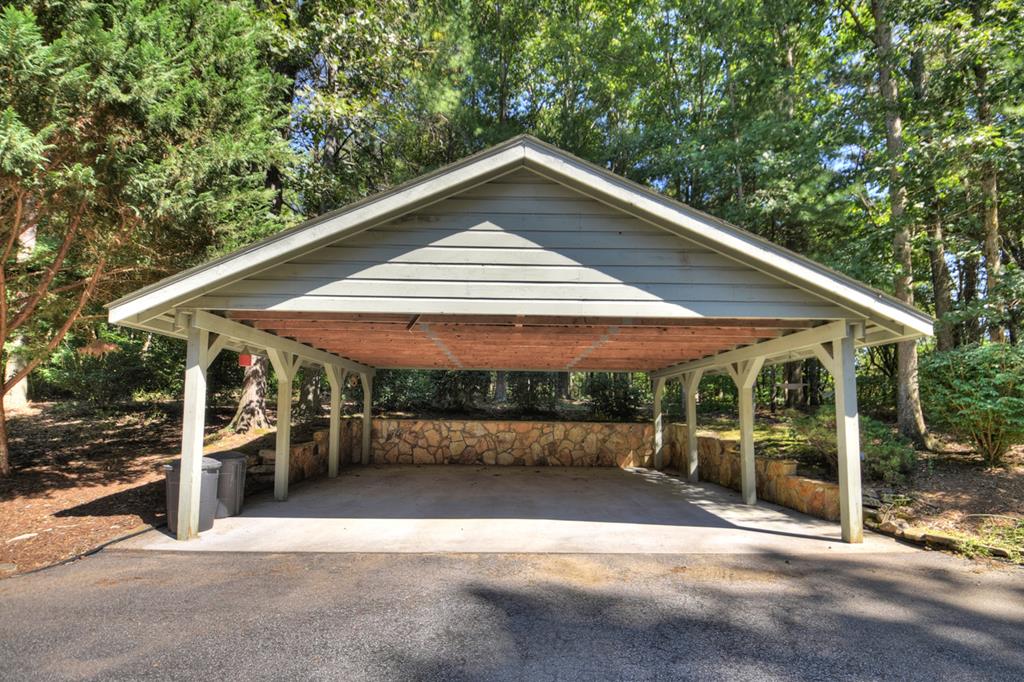 Blue Ridge, Georgia, 30513, United States, 3 Bedrooms Bedrooms, ,4 BathroomsBathrooms,Residential,For Sale,1858948