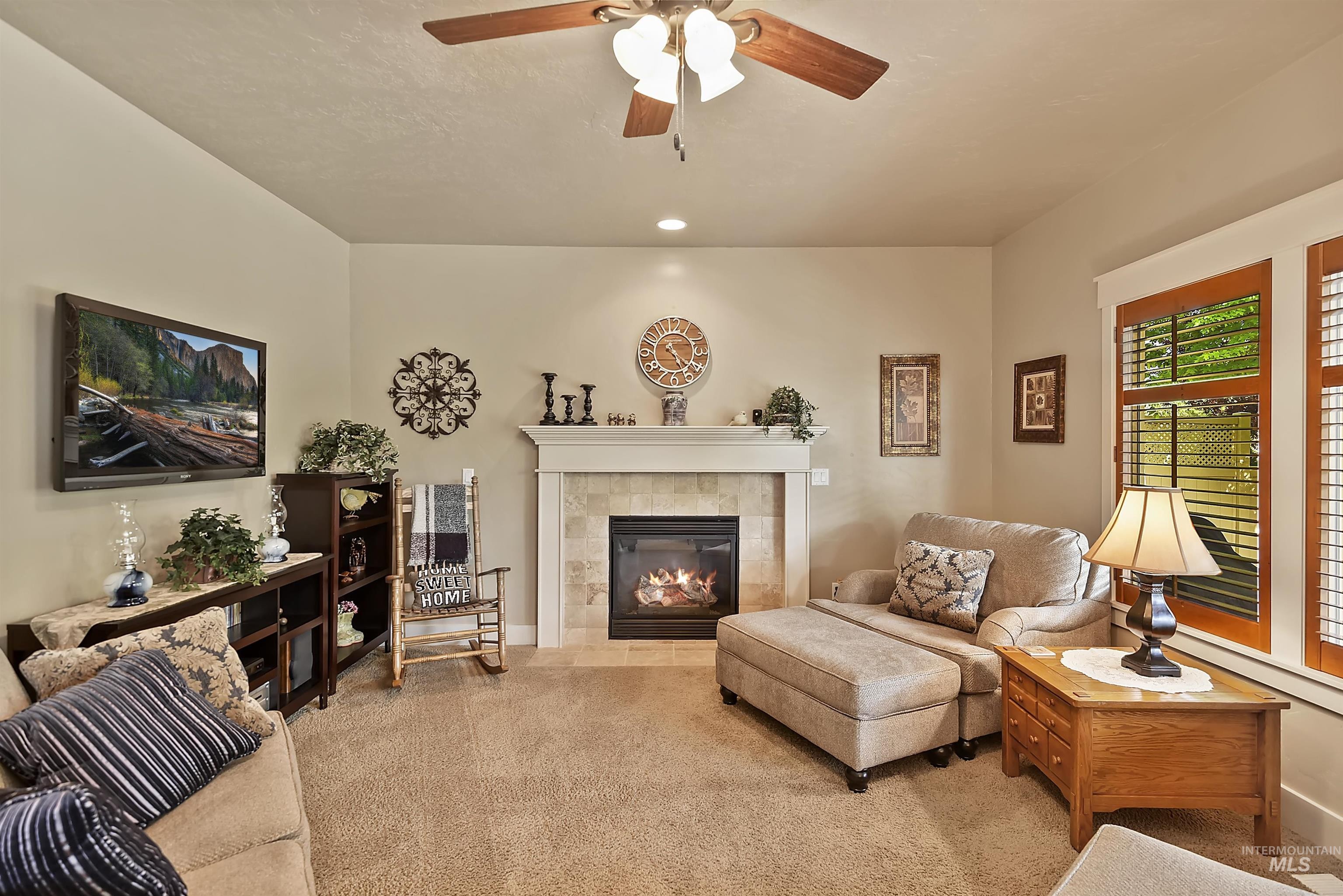 9887 Bray Creek St, Star, Idaho, 83669, United States, 3 Bedrooms Bedrooms, ,3 BathroomsBathrooms,Residential,For Sale,9887 Bray Creek St,1626319