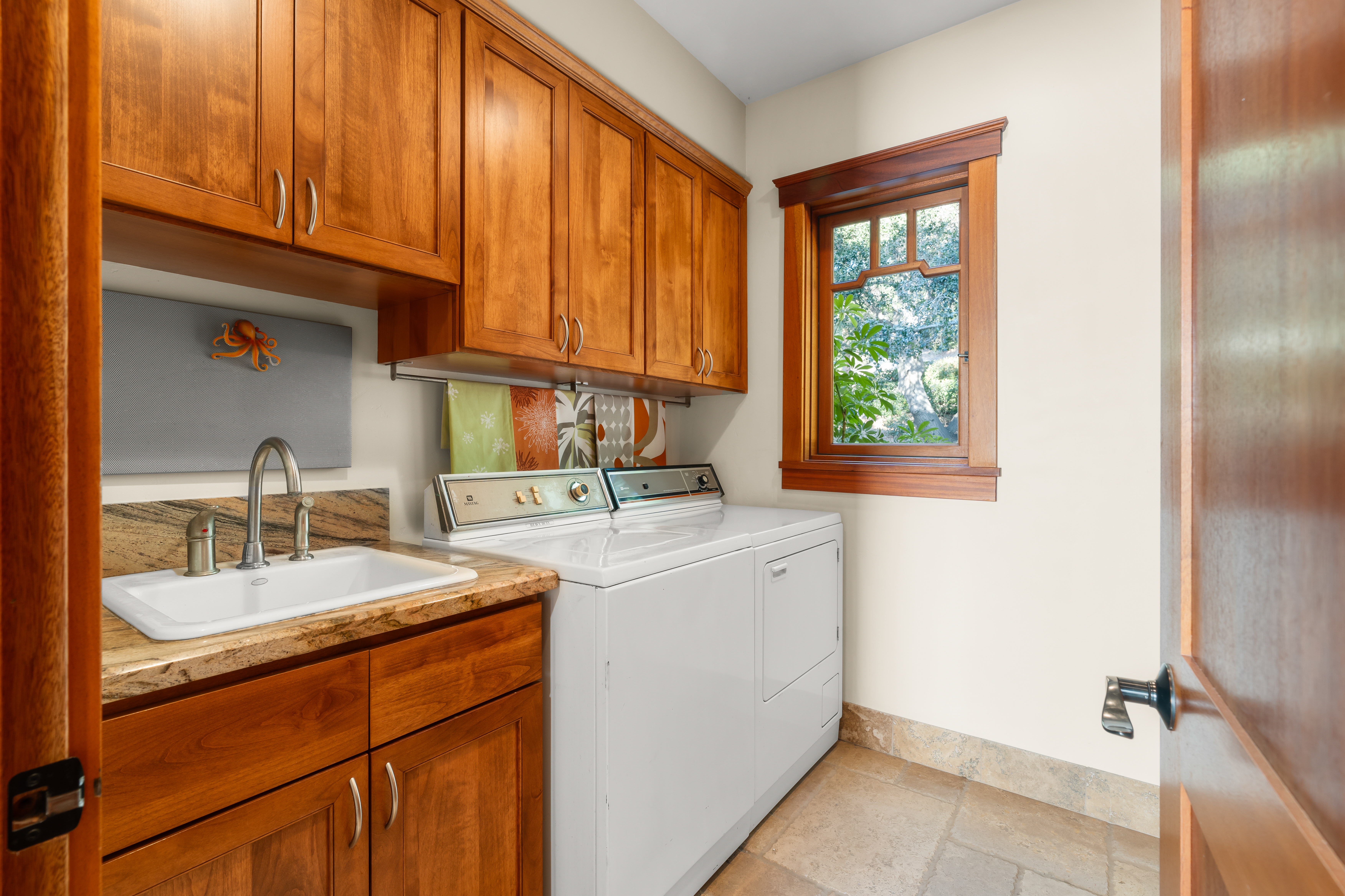  49 Alto Drive, Oak View, CA 93022 - 物件實景
