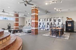 Midlothian, Texas, 76065, United States, 6 Bedrooms Bedrooms, ,6 BathroomsBathrooms,Residential,For Sale,2048042